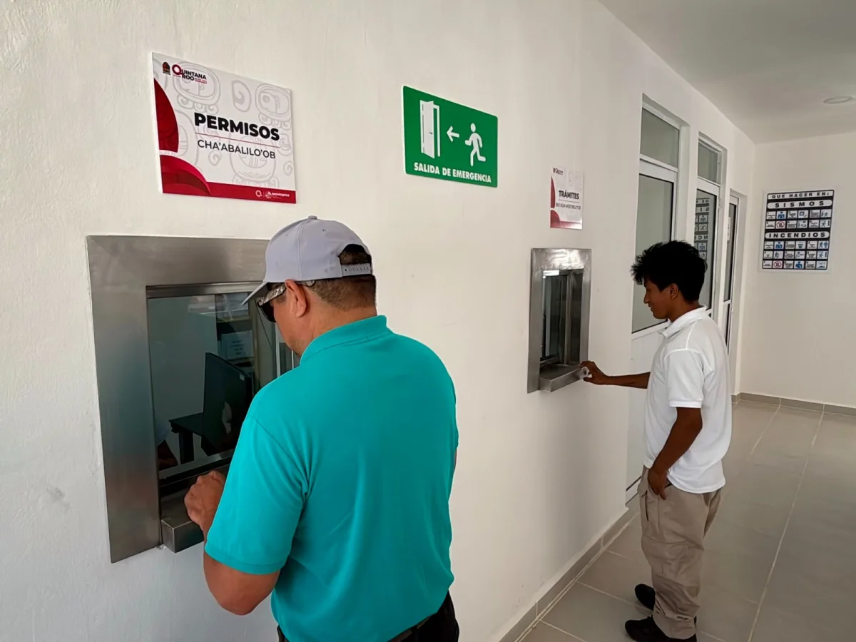 Módulo de atención a transportistas en una delegación de Quintana Roo