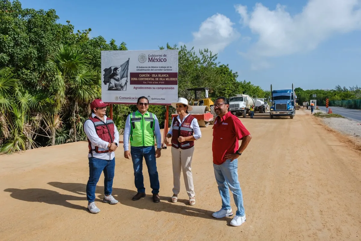 Widening works on the Cancun–Isla Blanca highway
