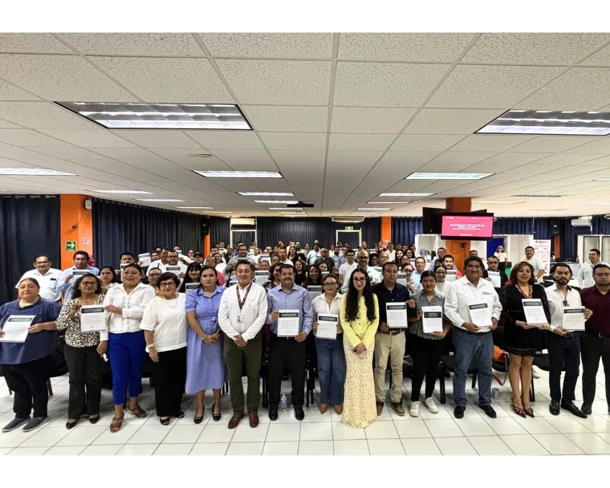 Firma de la carta de adhesión al Pacto Nacional de trámites en Chetumal